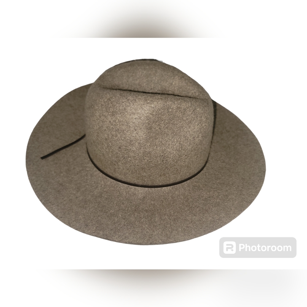 Banana Republic men's hat